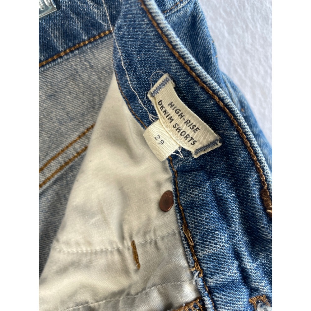 Madewell High-Rise Denim Shorts Medium Wash Blue Raw Hem Cut-Offs Size 29 - Picture 8 of 9